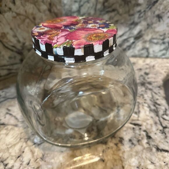 - Hand Crafted Storage Jar - Picture 1 of 7